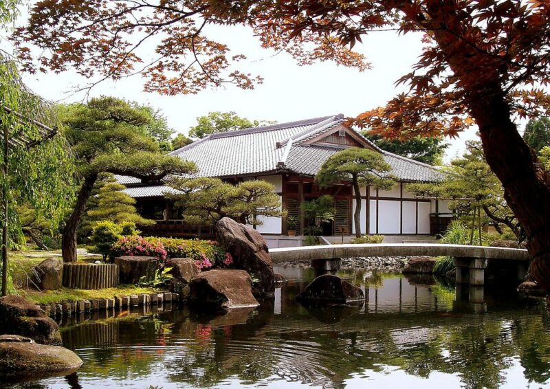 Японский чайный сад и дорожка